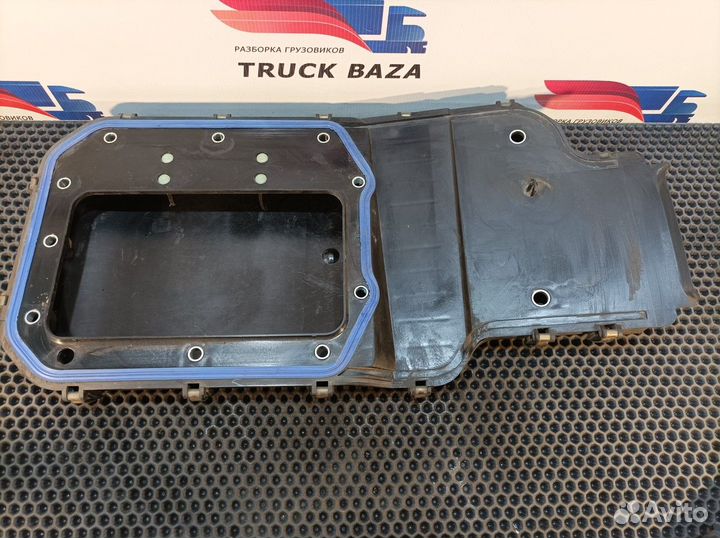 Крышка блока предохранителей Daf XF105