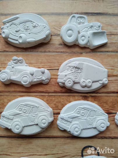 Готовые фигурки гипсовые для раскрашивания машинки