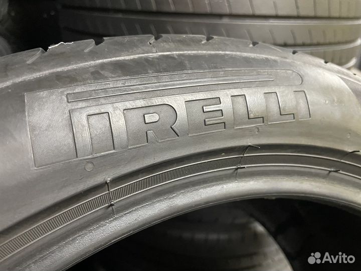 Pirelli P Zero 275/40 R19