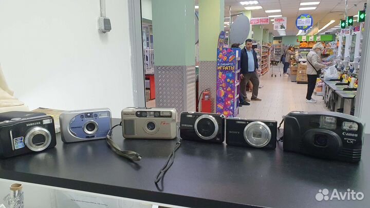 Фотоаппараты разные