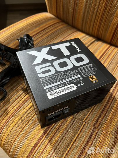 Блок питания XFX XT500