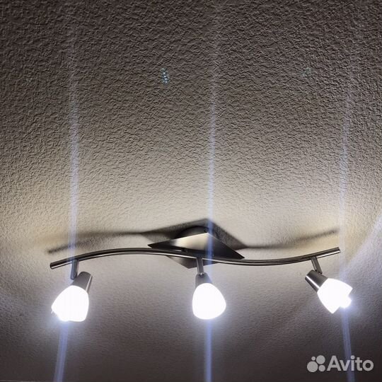 Светильники потолочные