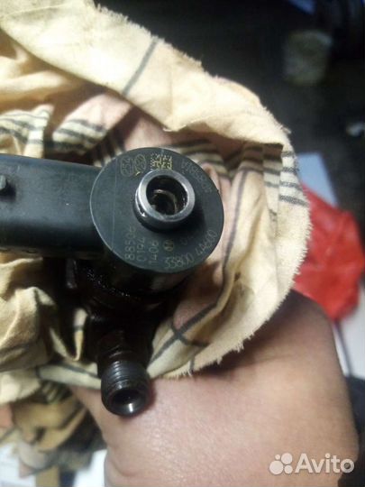 Форсунка топливная б. у. 338004A600 Hyundai. Киа