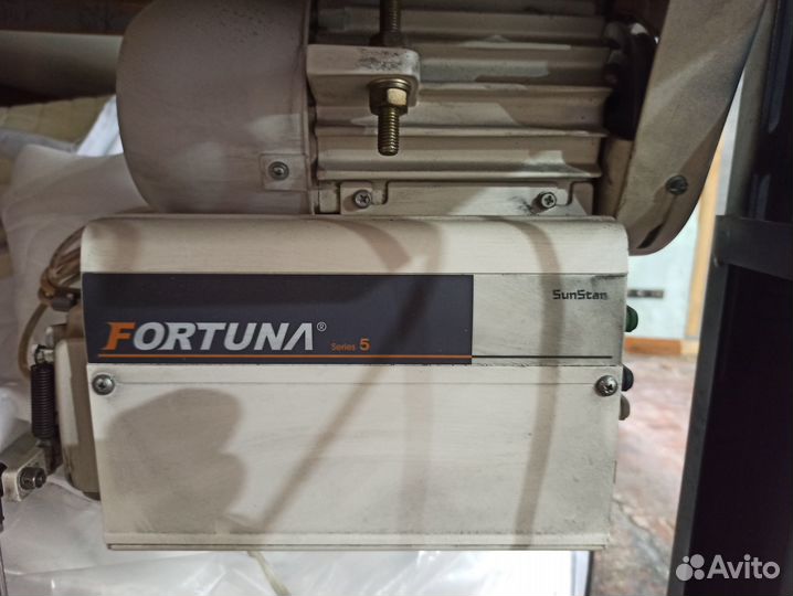 Швейная машинка sunstar+оверлок