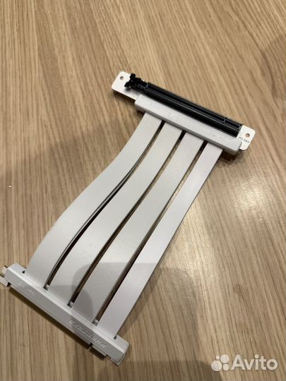 Райзер phanteks gen 4.0