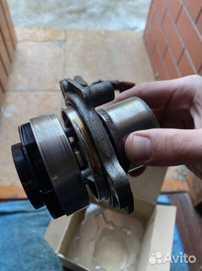 Помпа 04L121011N, ремень грм ролики 04L198119K для