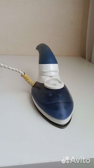 Утюг дорожный