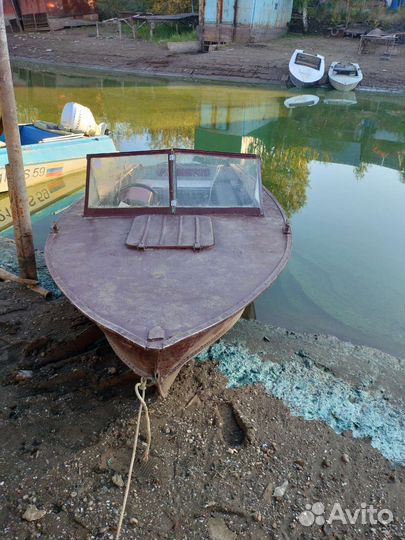 Лодка прогресс 4