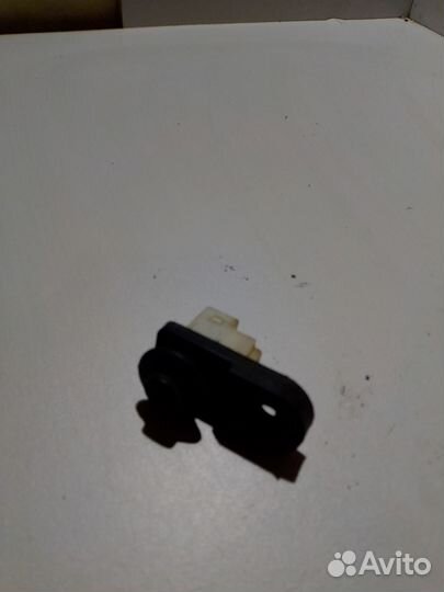 Выключатель концевой (SsangYong Rexton)