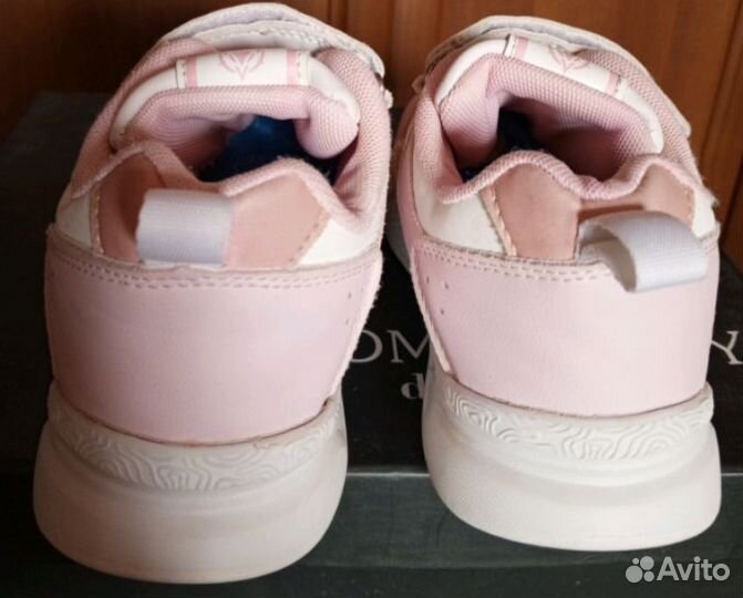 Кроссовки натуральная кожа р34