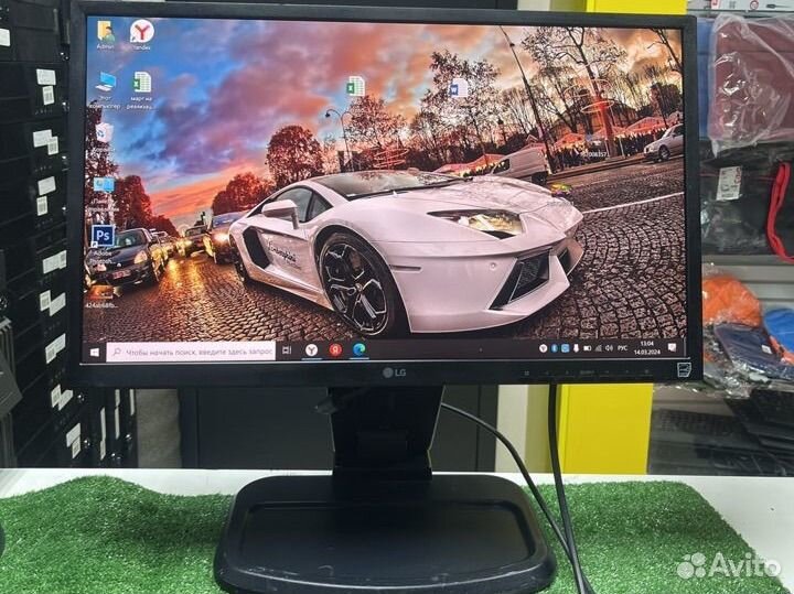 Монитор LG 24