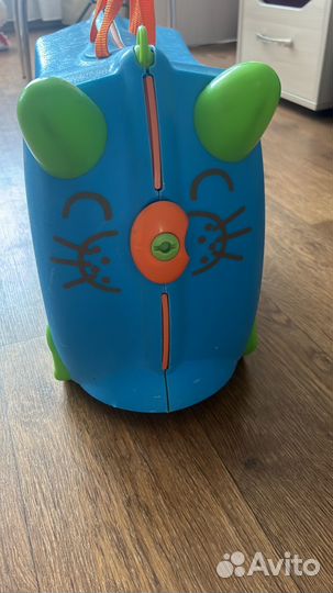 Детский чемодан каталка Kid Car