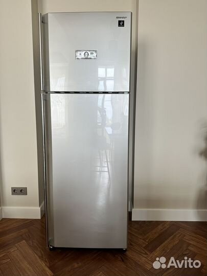 Холодильник sharp