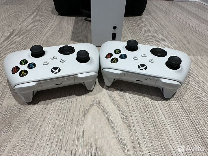 Игровая приставка xbox series s
