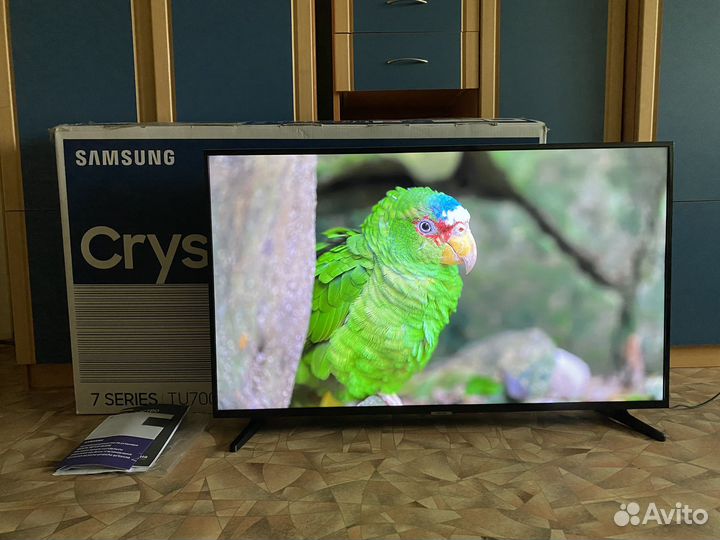 Телевизор Samsung 43