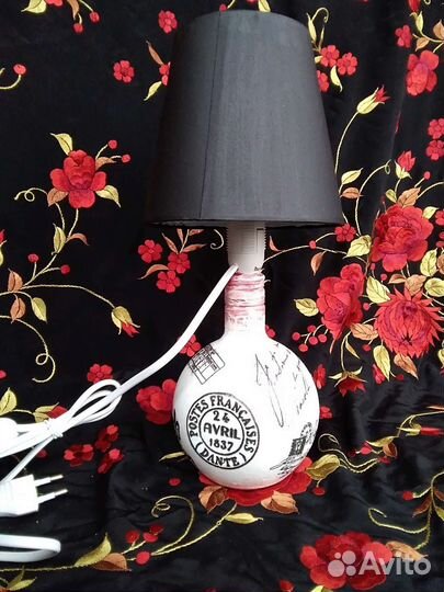 Лампа настольная 