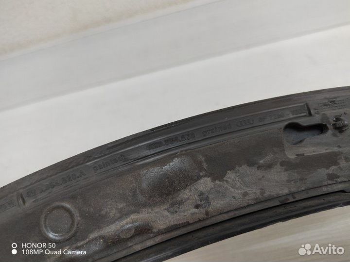 Накладка задней правой двери Audi Q7 4M 2015