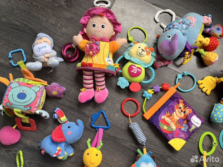 Подвесные игрушки на коляску