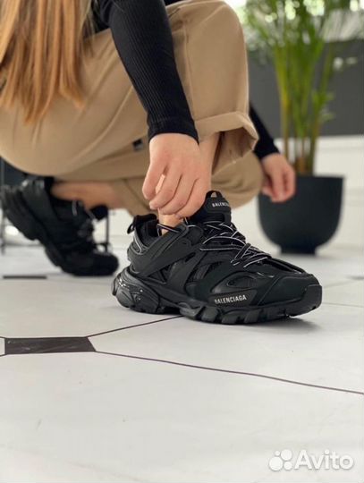 Balenciaga Track Sneaker Triple Black