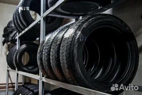 Delinte DH3-RFT 205/45 R17