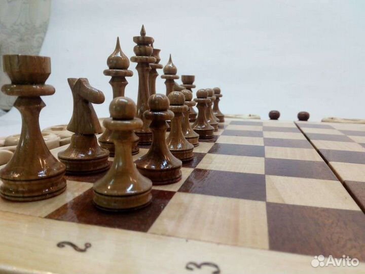 Шахматы классика дуб красное дерево
