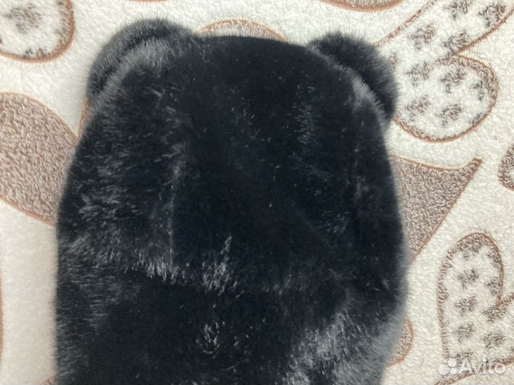 Женская шапка