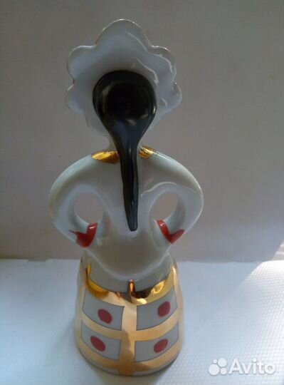 Фарфоровые статуэтки