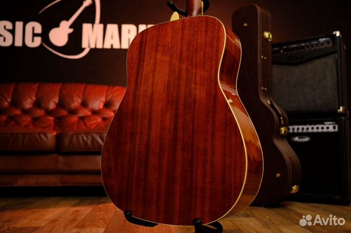 Гитара Акустическая Yamaha (Комплект)