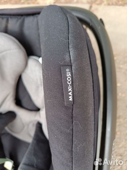 Автомобильное кресло maxi cosi