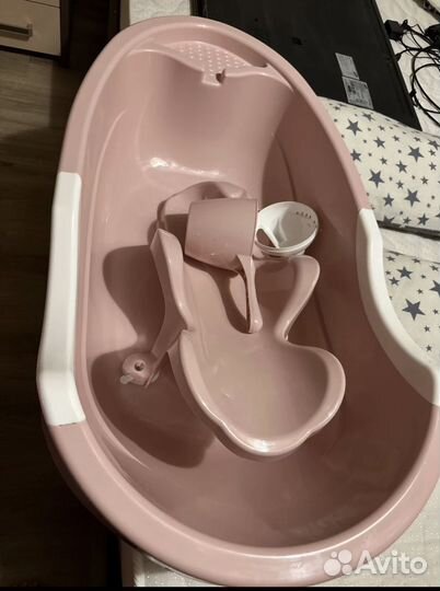 Ванночка для купания с горкой