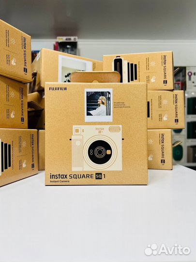 Fujifilm instax SQuare SQ1 Chalk White