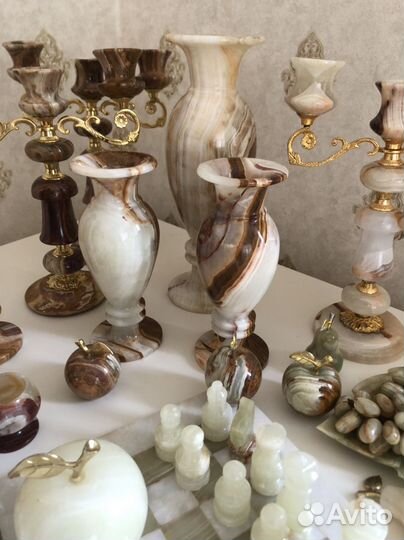 Ваза из оникса разных размеров