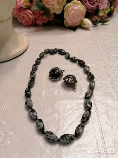 Бусы, кольца