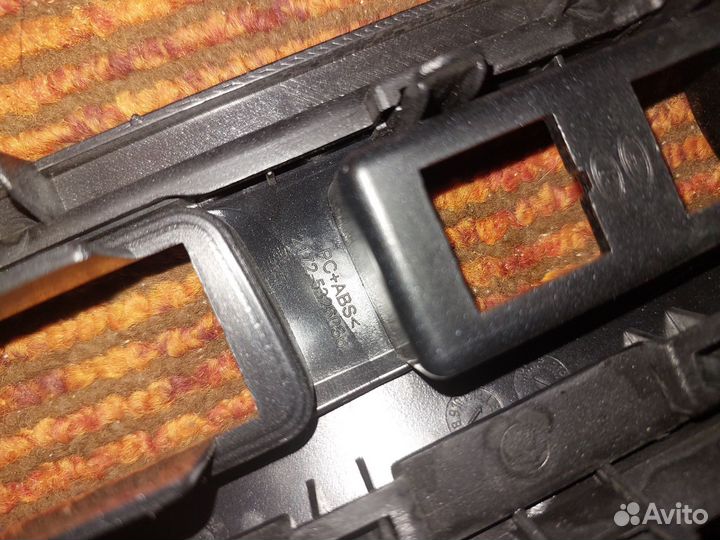 Заводской пластик приора 2 2018года