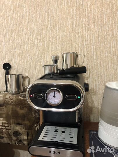 Кофеварка рожковая kitfort kt-702
