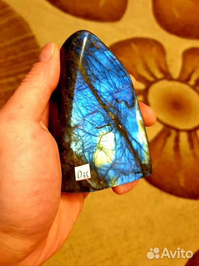 Камень лабрадорит, лабрадорит