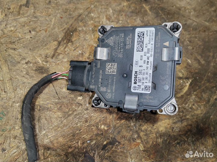 Дистроник Volkswagen Touareg 3 2019 760907561B