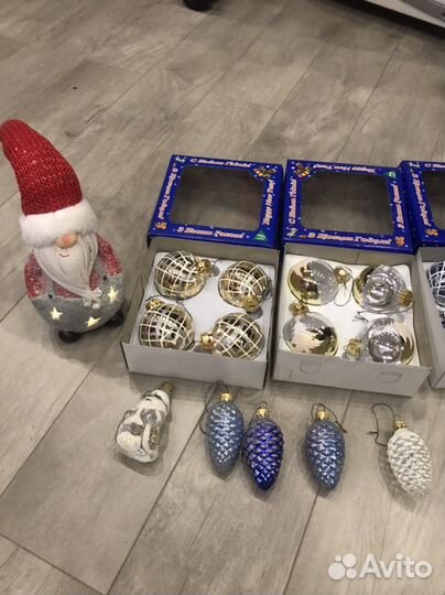 Елочные игрушки