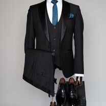 Мужской костюм смокинг, Москва