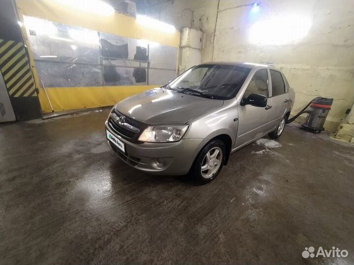 LADA Granta 1.6 МТ, 2012, 230 000 км