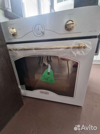 Газовый духовой шкаф DeLonghi cgbg 4