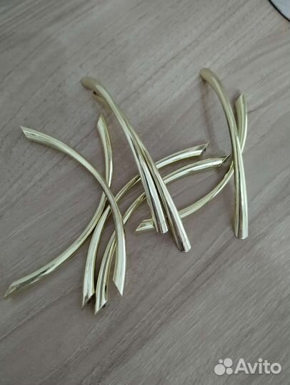 Мебельные ручки металлические