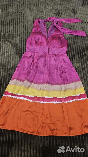 Нарядное платье