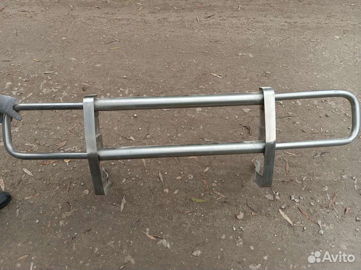 Кенгурятник на ниву