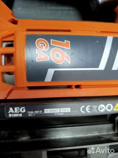 Аккумуляторный гвоздезабиватель AEG B16N18-0