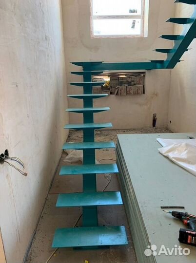 Перила деревянные для лестниц