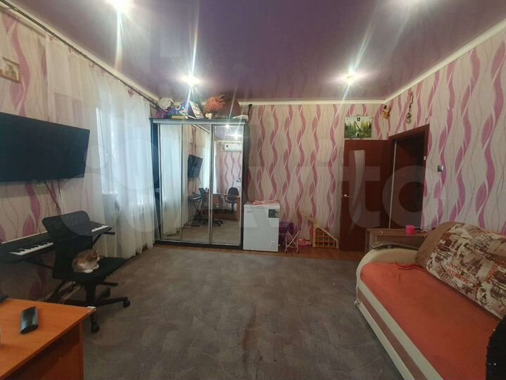 Дом 62 м² на участке 2 сот.