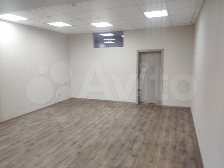 Офисное помещение 327 кв.м