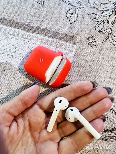 Наушники apple airpods
