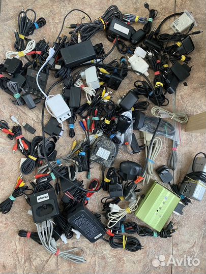 Блоки питания,проврда,переходники и т.д